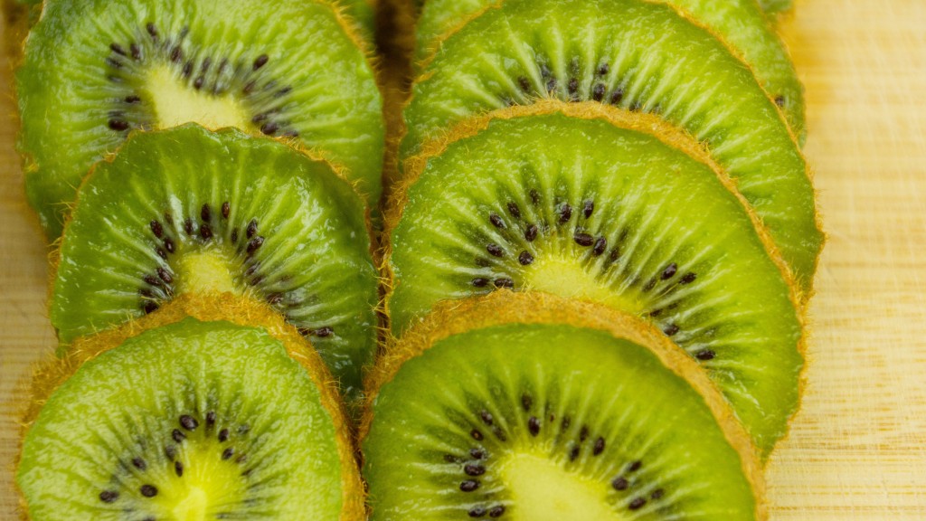 Super Green Kiwi Smoothie (raw, vegan, gf) | Cultivator Kitchen