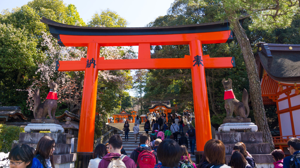Fox Guardians at Fushimi Inari Taisha, Kyoto, Japan | cultivatorkitchen.com