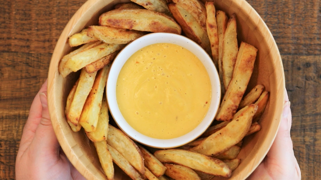 No Nooch Vegan Cheese Sauce + 3 Ways to Use it! Oilfree Soyfree