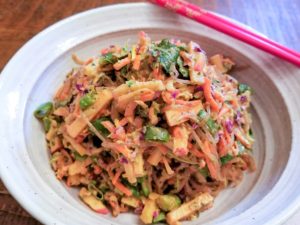 Raw Vegan Pad Thai with Kelp Noodles | Low Fat Raw Vegan (LFRV) Recipe | Cultivator Kitchen