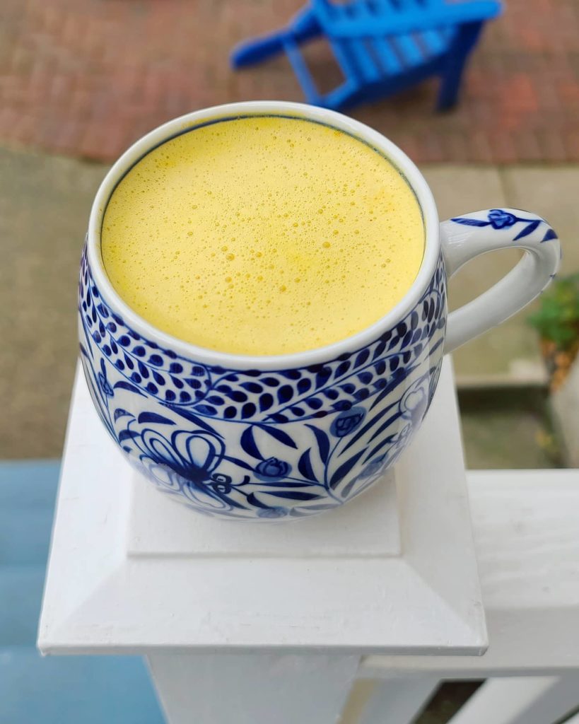 Pumpkin Chai Latte 🎃☕ with Real Pumpkin & Oat Milk | CultivatorKitchen.com